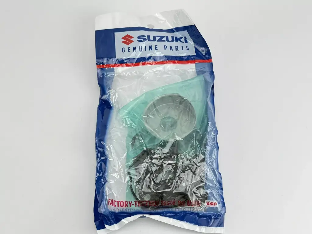 Suzuki Oem Water Pump KIT  17400-96J04